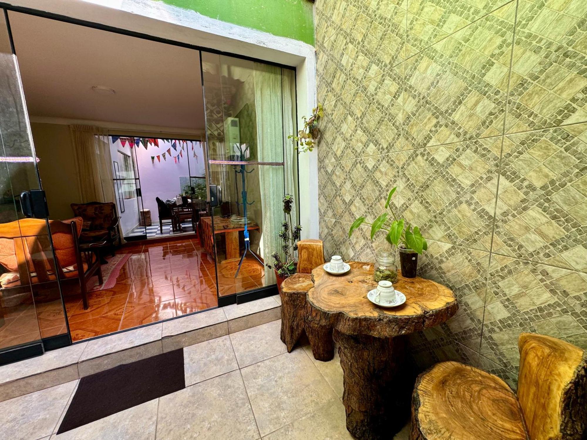 Appartement Tika House *
